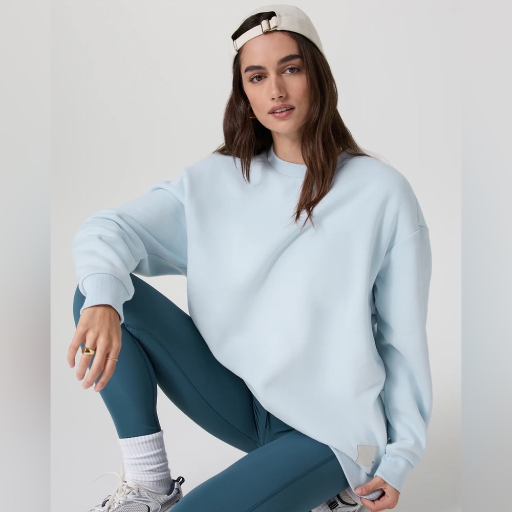 Vuori NWT Restore Oversized Crew 2.0